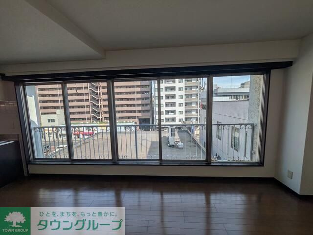 バルコニー　※同建物別室設備施工例　現況優先