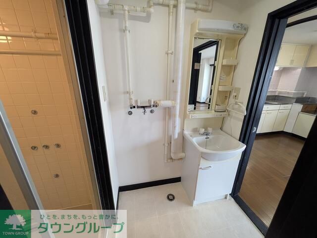 洗面設備　※同建物別室設備施工例　現況優先