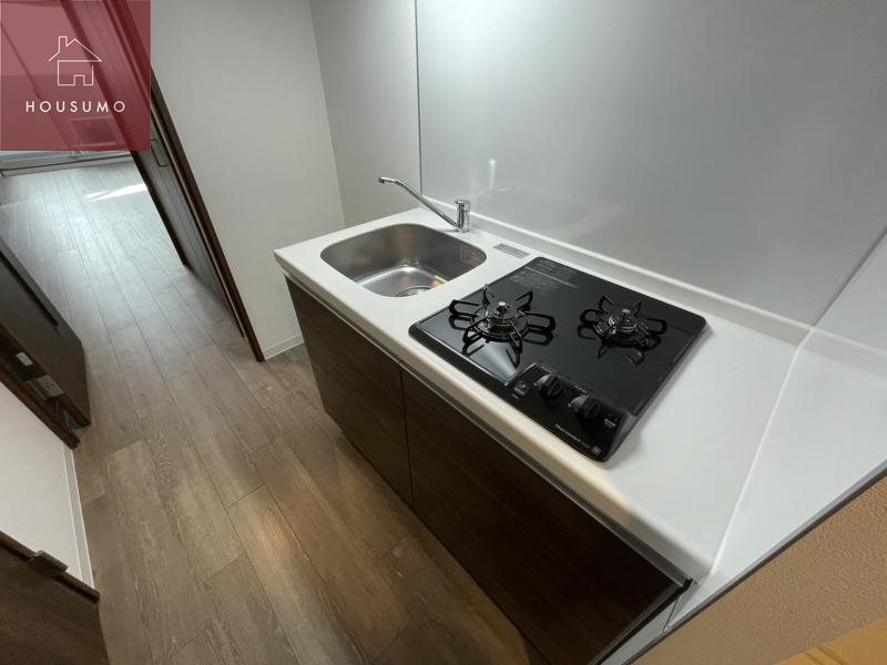 キッチン　コンパクトなキッチンで掃除もラクラク