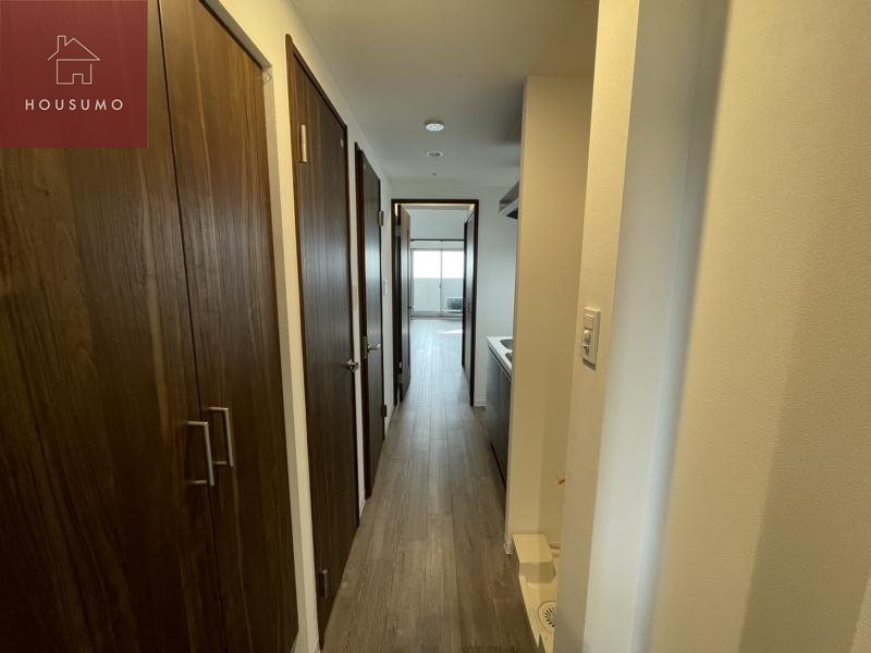 玄関　収納もある玄関です