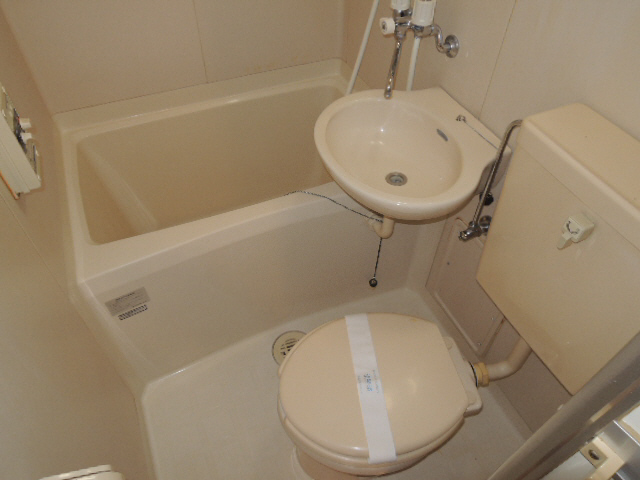 バス・シャワールーム