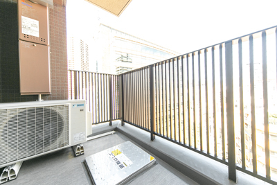 バルコニー　バルコニー
