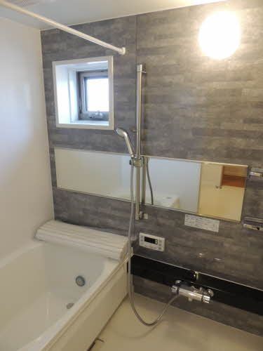 バス・シャワールーム　浴室