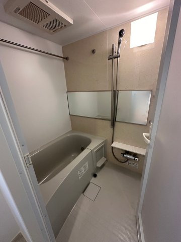 バス・シャワールーム　同タイプ別部屋