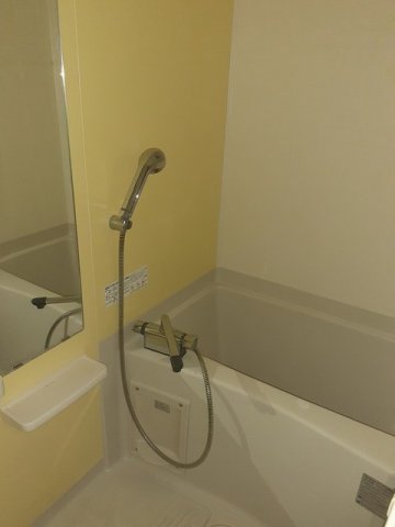 バス・シャワールーム　きれいなお風呂です