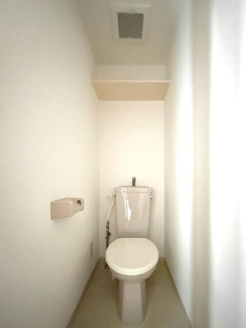 トイレ　シンプルで使いやすいトイレです