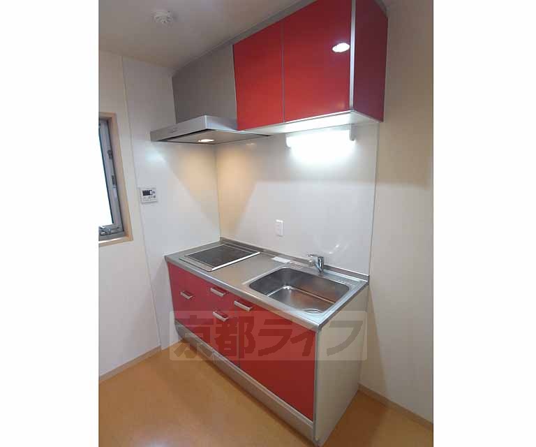 キッチン　お洒落なシステムキッチンですね。