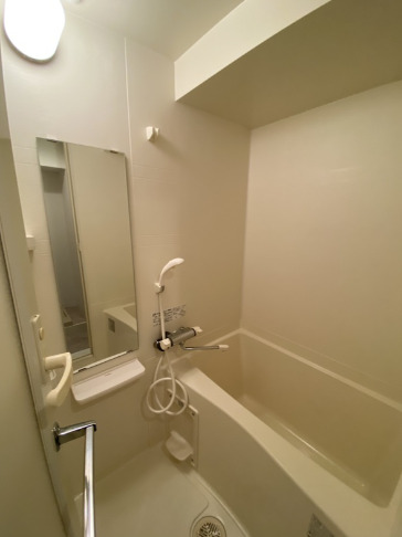 バス・シャワールーム　別部屋参考写真です。