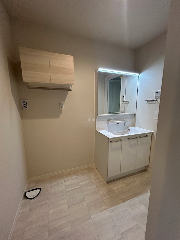 洗面設備　※別のお部屋のお写真です。御参考までに。