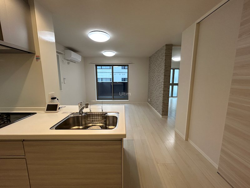 居室・リビング　※別のお部屋のお写真です。御参考までに。