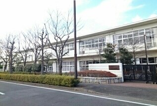 小学校　石川小学校（小学校）まで480m