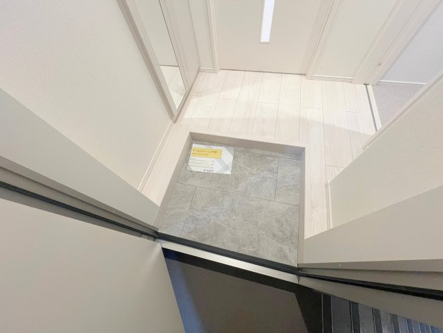 玄関　素敵な玄関は毎朝あなたを元気に送りだしてくれますよ。