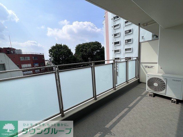 バルコニー　バルコニー