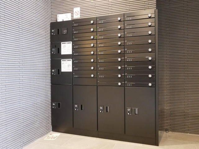 ロビー　ゆとりのあるロビーです