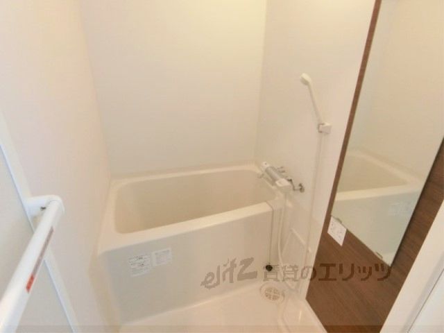 バス・シャワールーム　風呂