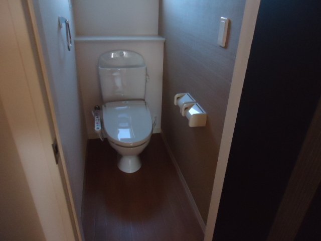 トイレ　シャワー付トイレ