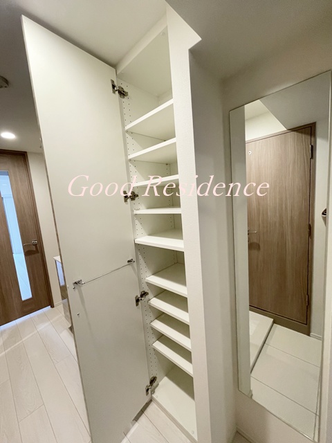 玄関　【女性のお一人暮らしでも安心のセキュリティ♪】おすすめ！