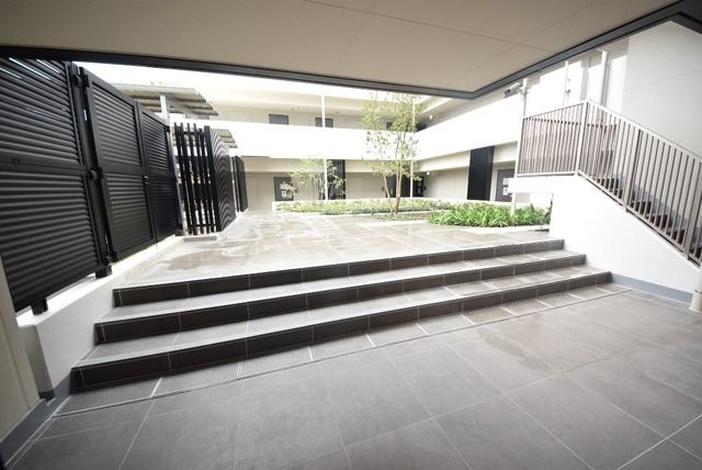 エントランス　ロビー