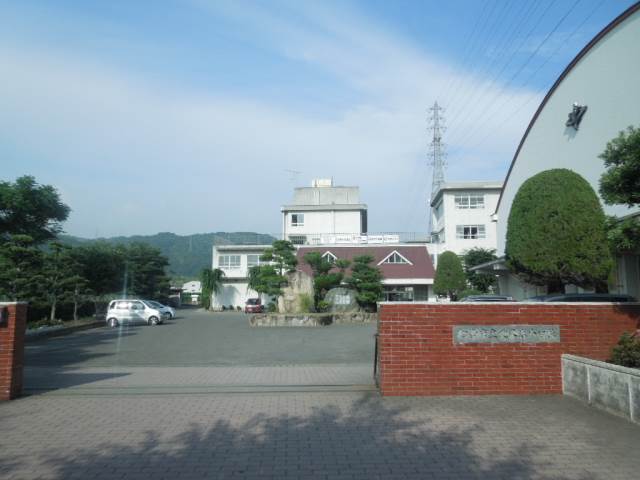 その他　北久米小学校 587m