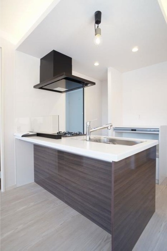 キッチン　図面と現状に相違がある場合には現状を優先