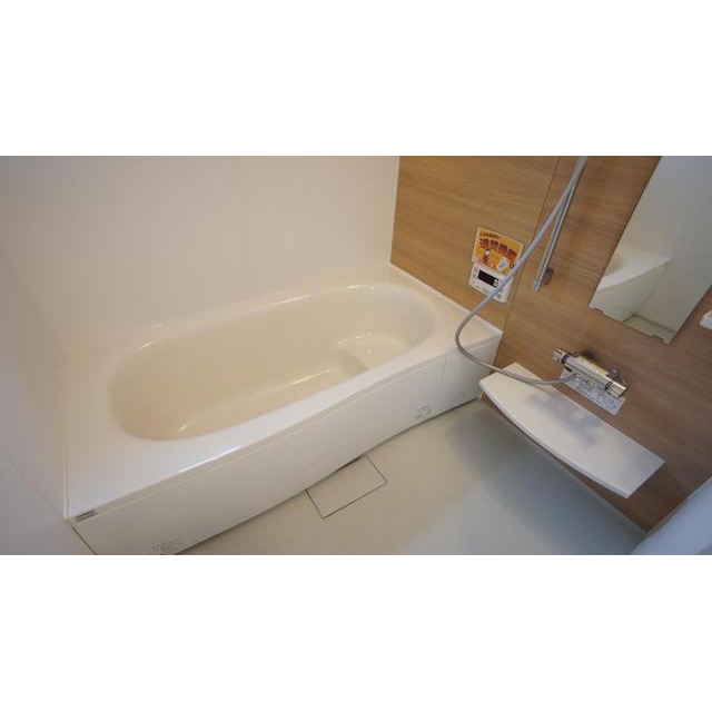 バス・シャワールーム　一坪風呂