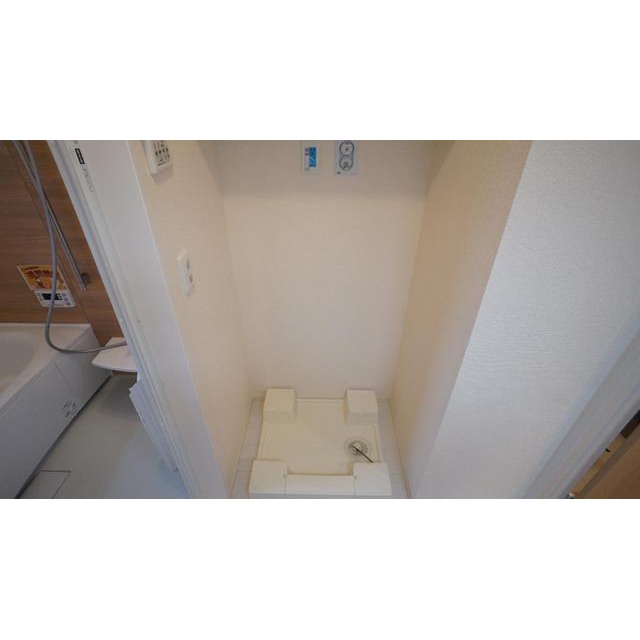 その他部屋・スペース　洗濯機置き場