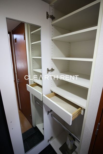 玄関　シューズボックス