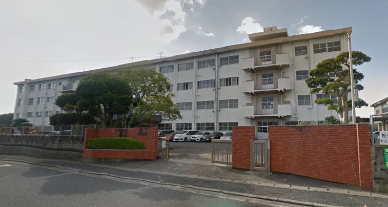 小学校　北九州市立光貞小学校（小学校）まで876m