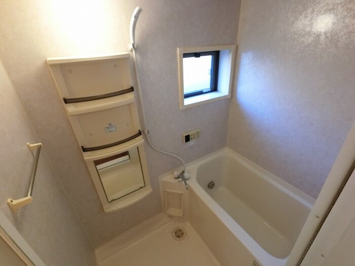 バス・シャワールーム　浴室