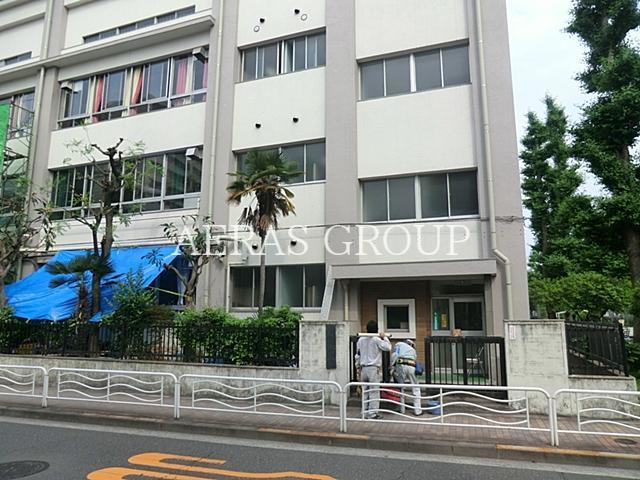 小学校　江東区立臨海小学校（小学校）まで408m