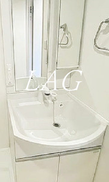 洗面設備　独立洗面台です。