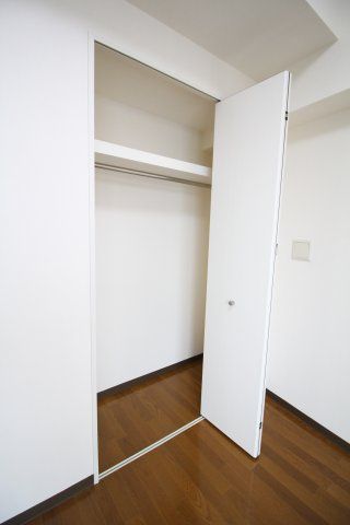 収納　サン・クレス　豊島区駒込2