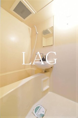 バス・シャワールーム　お風呂です。