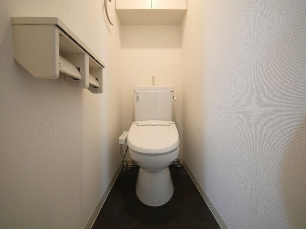 トイレ　落ち着いたトイレです