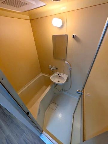 バス・シャワールーム　別号室イメージ写真