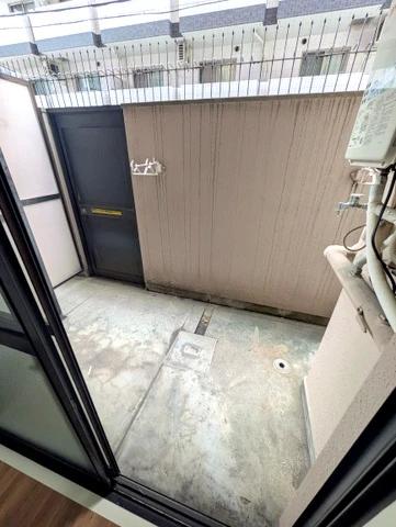 バルコニー　別号室イメージ写真