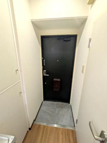 玄関　別号室イメージ写真