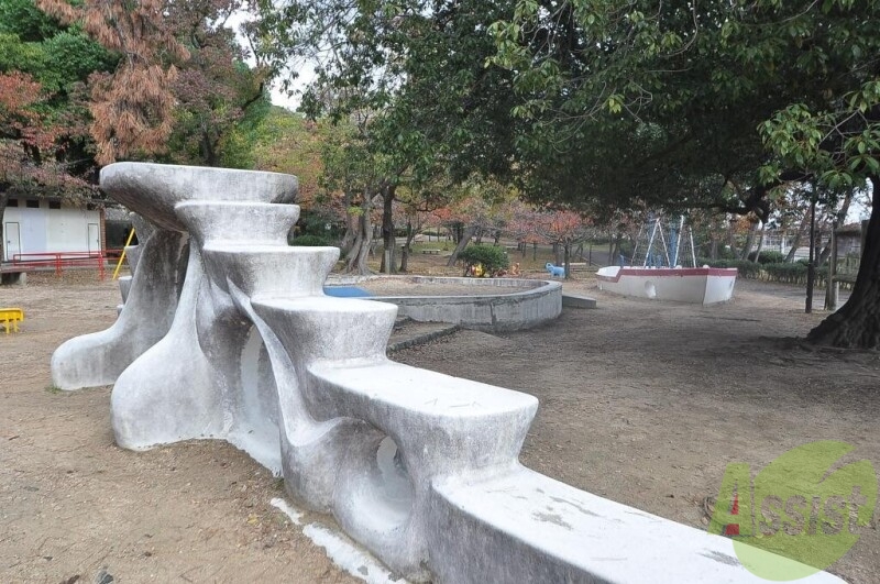 公園　須磨浦山上遊園（公園）まで2075m