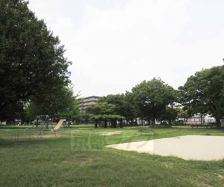 公園　上調子児童公園（公園）まで230m