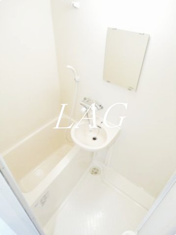 バス・シャワールーム　お風呂です。