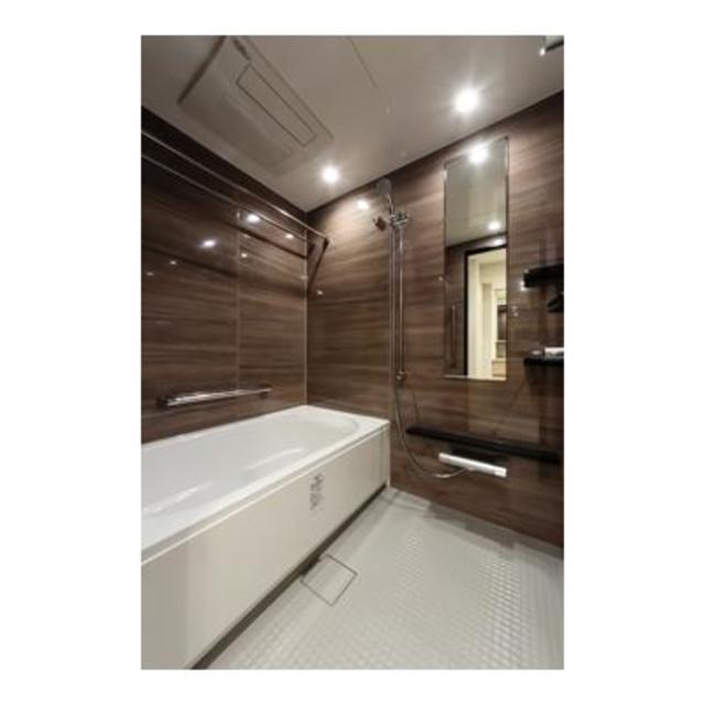 バス・シャワールーム　※写真は同タイプ住戸です。