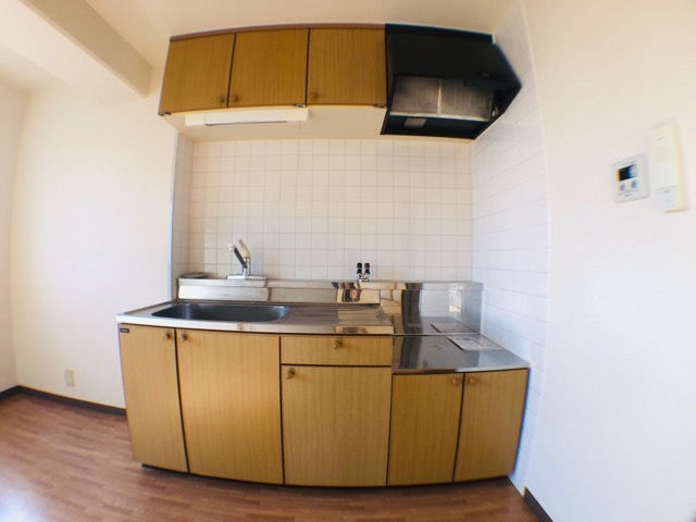 キッチン　壁付けキッチンでスペースを有効活用できます！