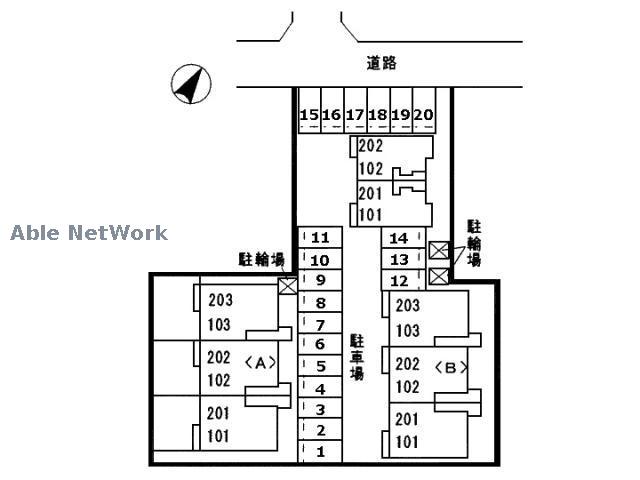 駐車場　駐車場