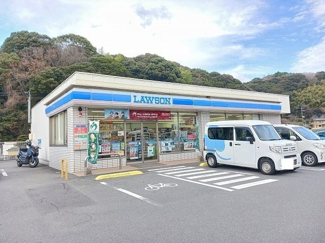 コンビニ　ローソン下松河内店（コンビニ）まで650m
