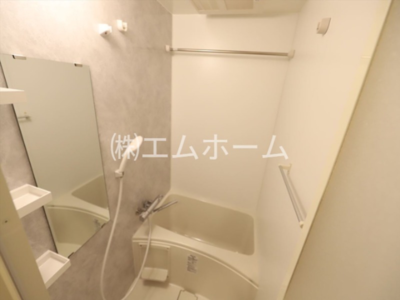 バス・シャワールーム　浴室暖房乾燥機付お風呂