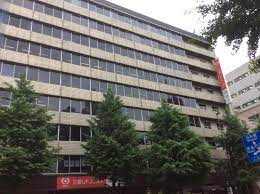 銀行　三菱UFJ銀行本郷支店（銀行）まで516m