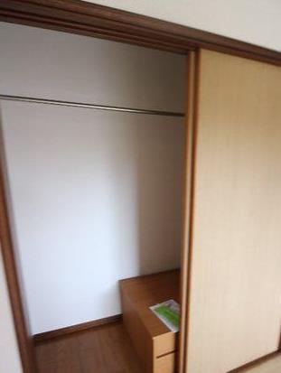 ファミール あとうの内装写真