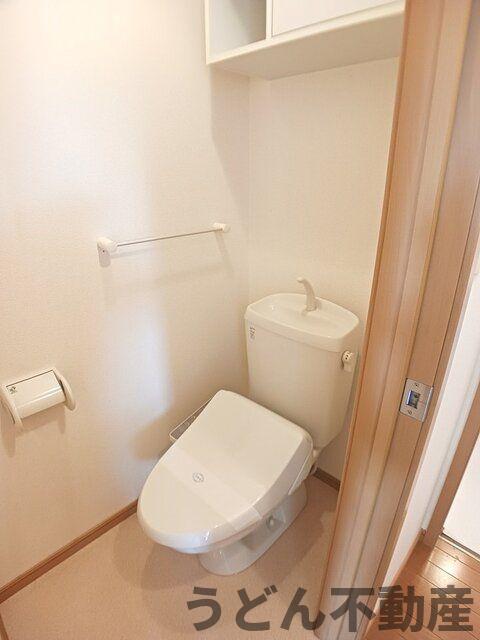 トイレ　うどん県のお部屋探しはうどん不動産へ うどんちゃんとLINE