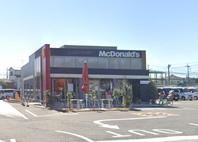 飲食店　マクドナルド１６号指扇店（飲食店）まで617m