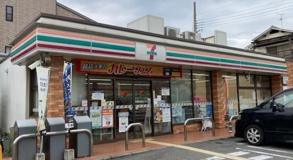 コンビニ　セブンイレブン大阪万代5丁目店（コンビニ）まで786m